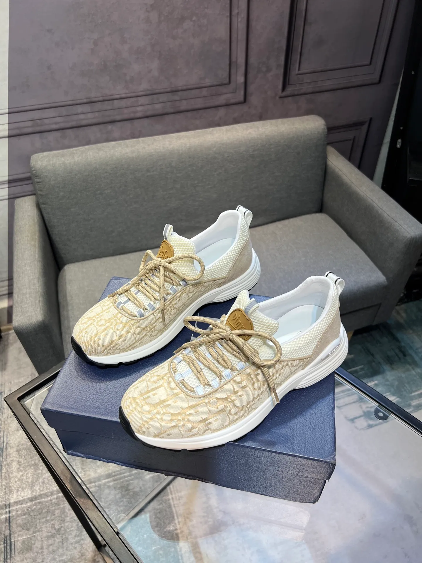 Men's shoes 💰400 [Dior] popular men's shoes, imported mesh splicing material, really inside. Original sole provided by the original factory, 38-45 (45 customized, non-refundable)